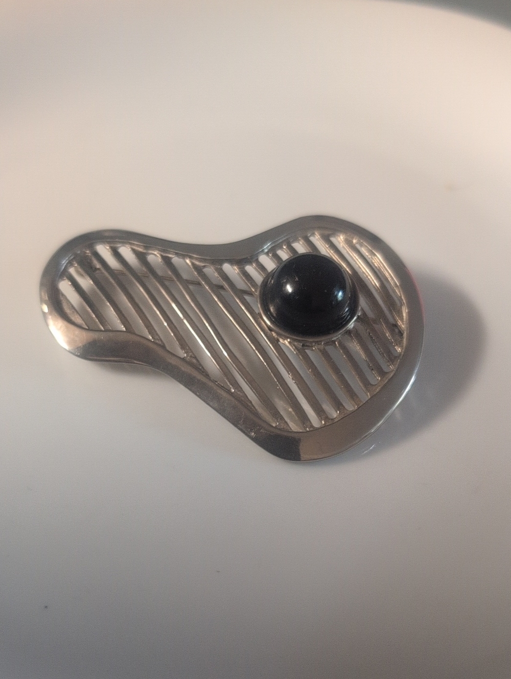 Dauplaise Silver and Black  Metal Accessory Pin